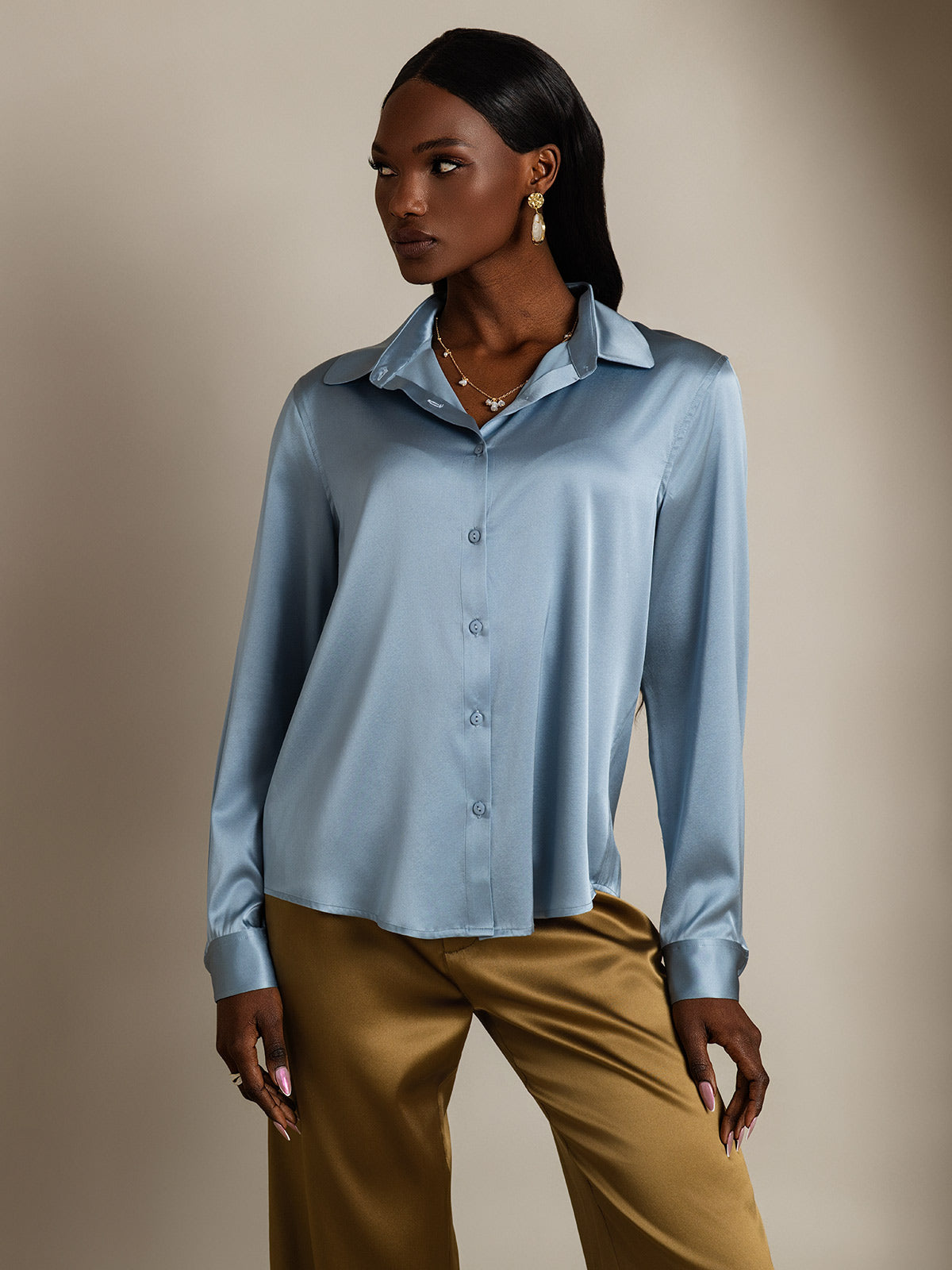 Variant image for Luxe Witte Blouse Dames met Militaire Stijl en Reverkraag - 95% Moerbeizijde, Regular Fit-36