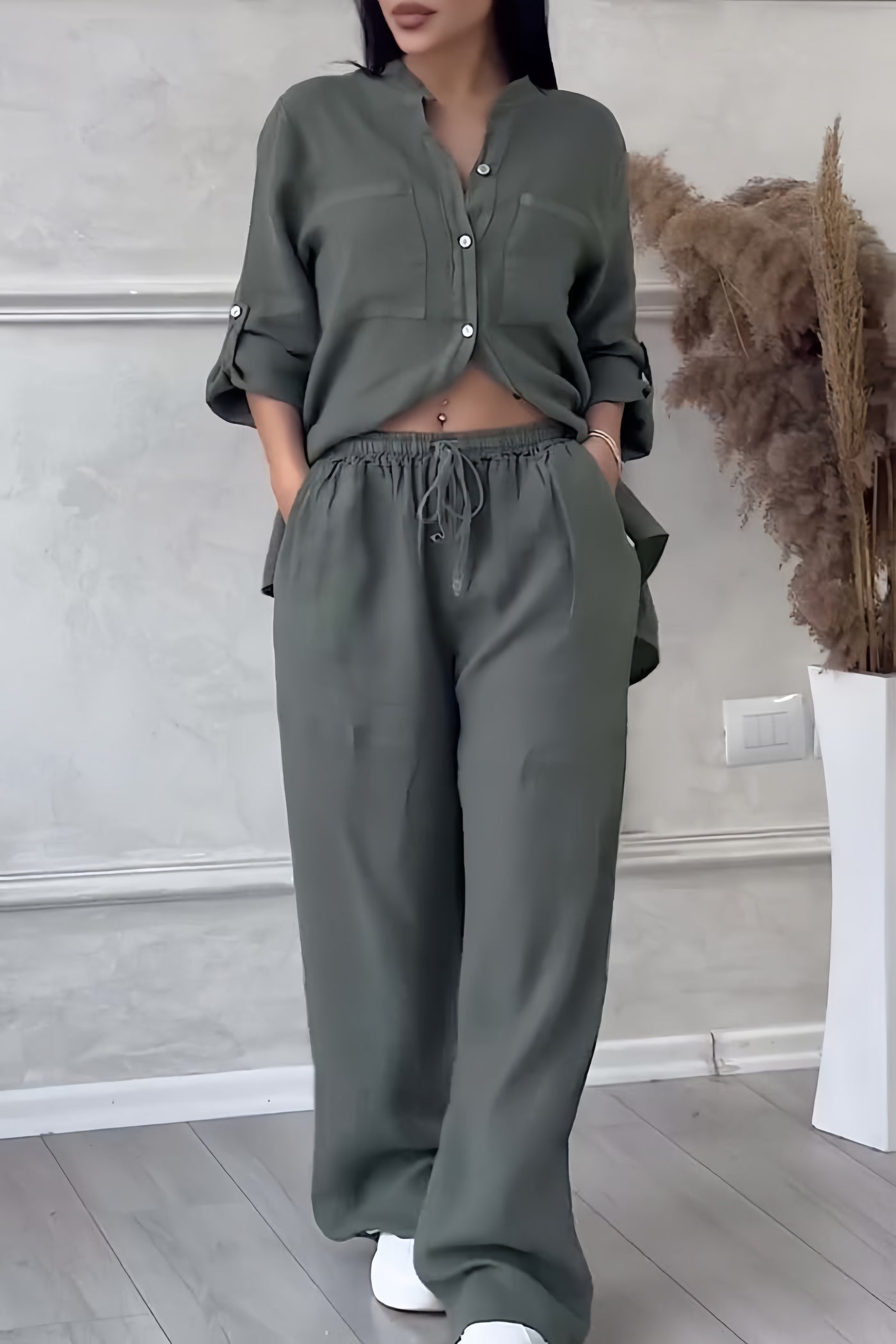 Linnen Dames Set | Tweedelige Set met Button-Down Shirt en Brede Pijpenbroek - Ademend en Ontspannen Fit-4