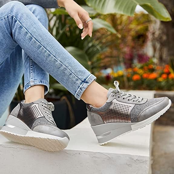 Stijlvolle Dames Sneakers met Hoge Hakken en Ademend Gaas | Ondersteunende Pasvorm met Verborgen Wighiel-2