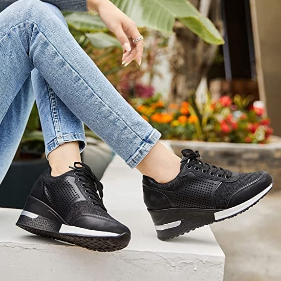Stijlvolle Dames Sneakers met Hoge Hakken en Ademend Gaas | Ondersteunende Pasvorm met Verborgen Wighiel-4