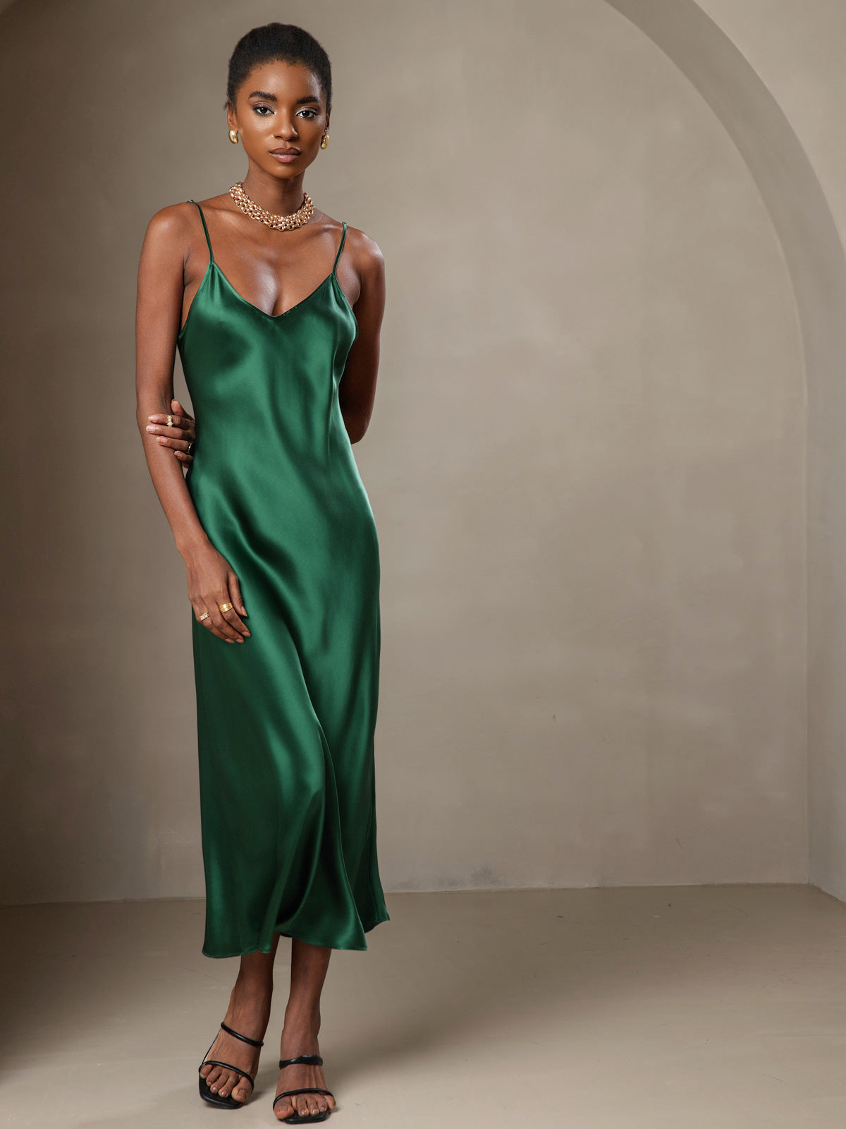 Variant image for Elegante Lange Jurk Dames van Moerbeizijde met Spaghettibandjes | Luxe Maxi Jurk voor Zomer en Avondkleding-55