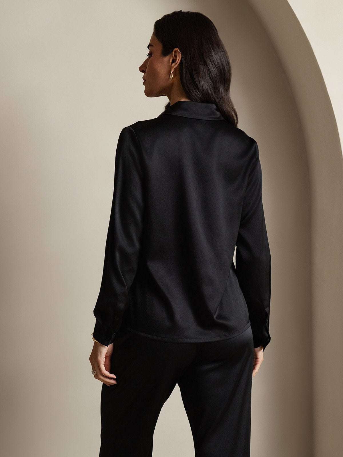 Elegante Lange Mouw Dames Blouse van 19 Momme Zijde | Zwart, Wit, Wijn - Comfortabele Pasvorm en Stijlvol Design-2