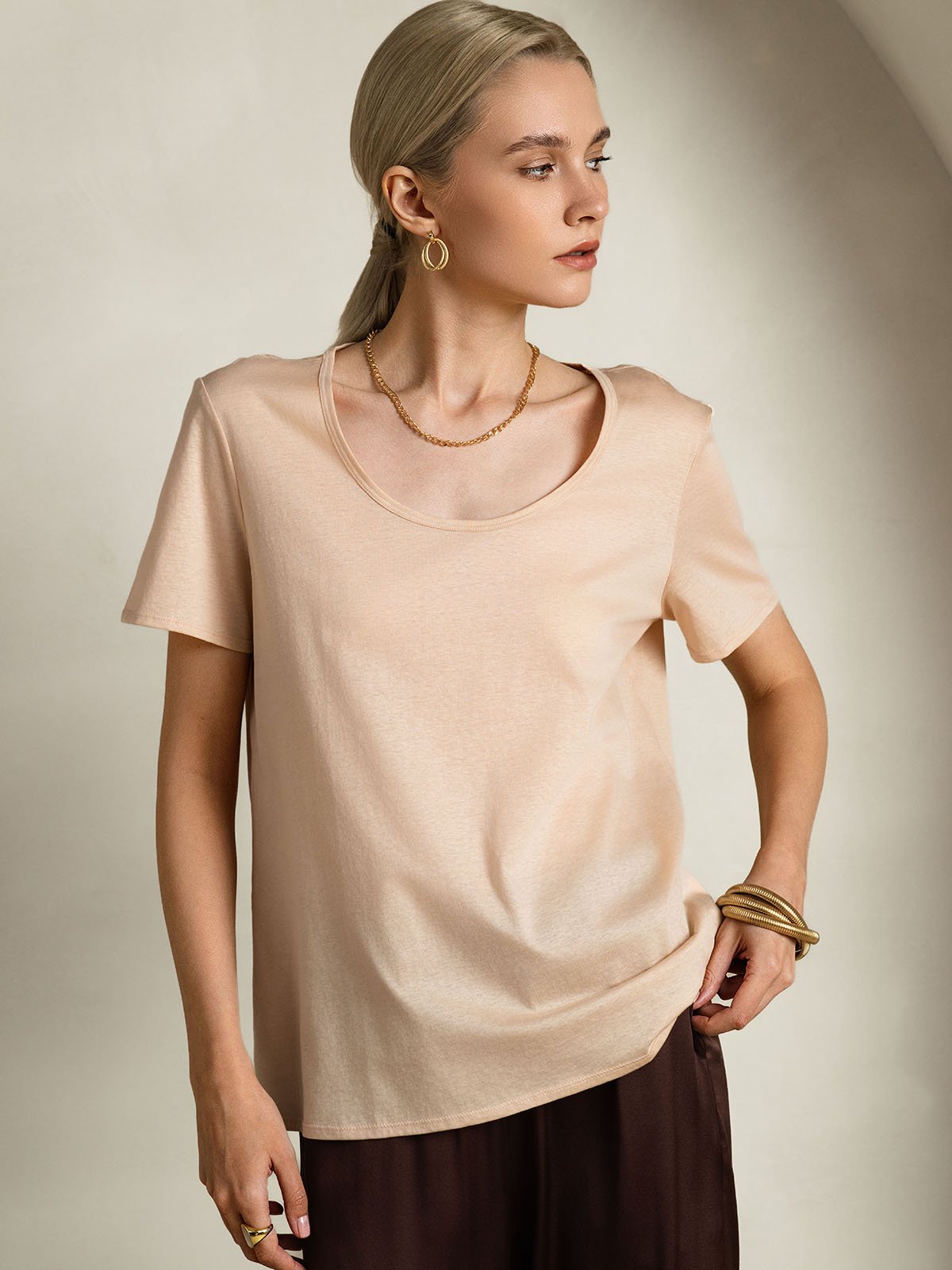 Luxe Zijdeblend Dames T-shirt met U-hals | Korte Mouwen in Diverse Kleuren voor Comfort en Elegantie-3