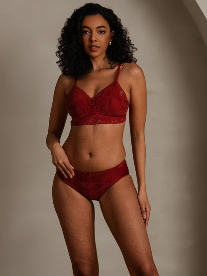 Luxe Zijde Blend Damesondergoed Set met Kantafwerking – Donkerrood, Zwart, Lichtbeige-5