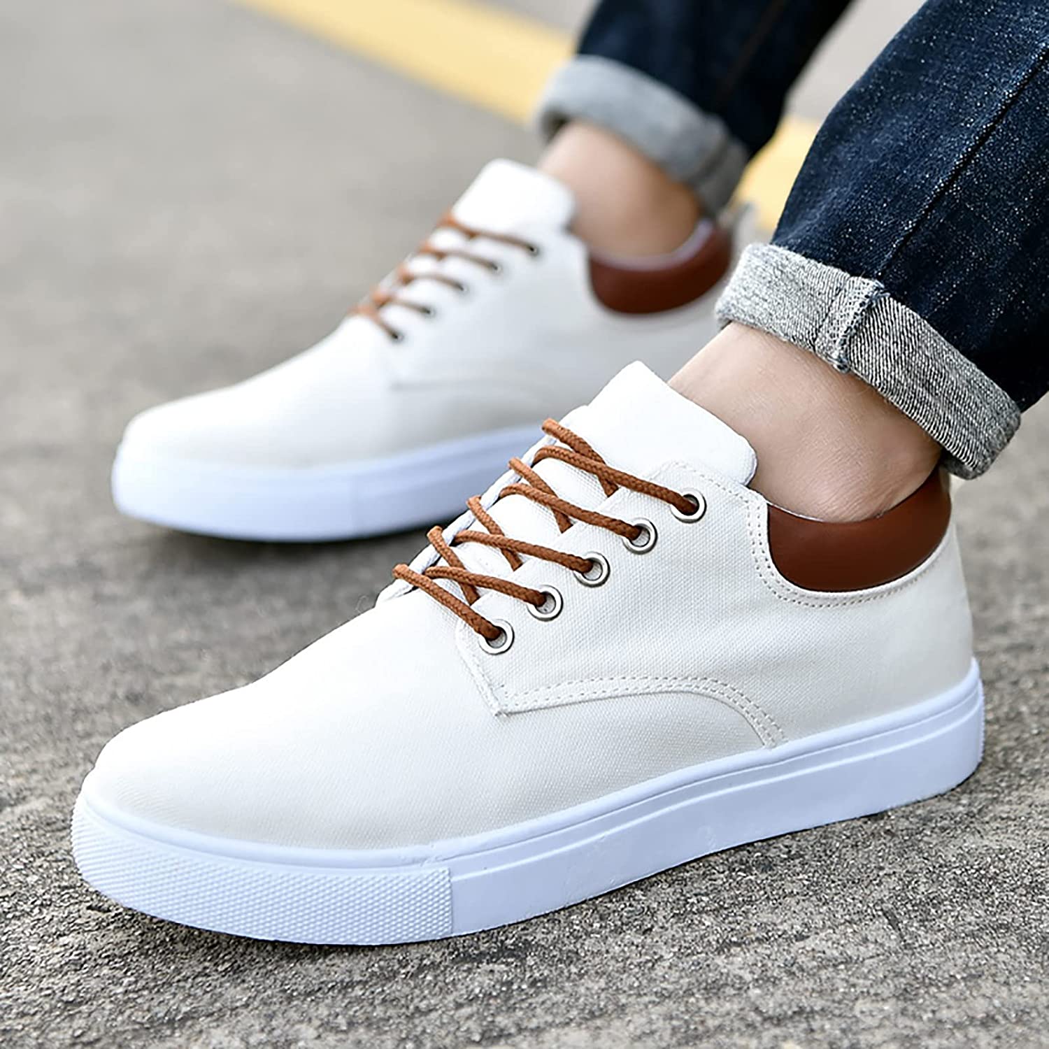 Lichte Heren Sneakers van Canvas met Platte Top en Veter | Casual Witte Sneakers Heren voor Comfortabel Dagelijks Gebruik-4