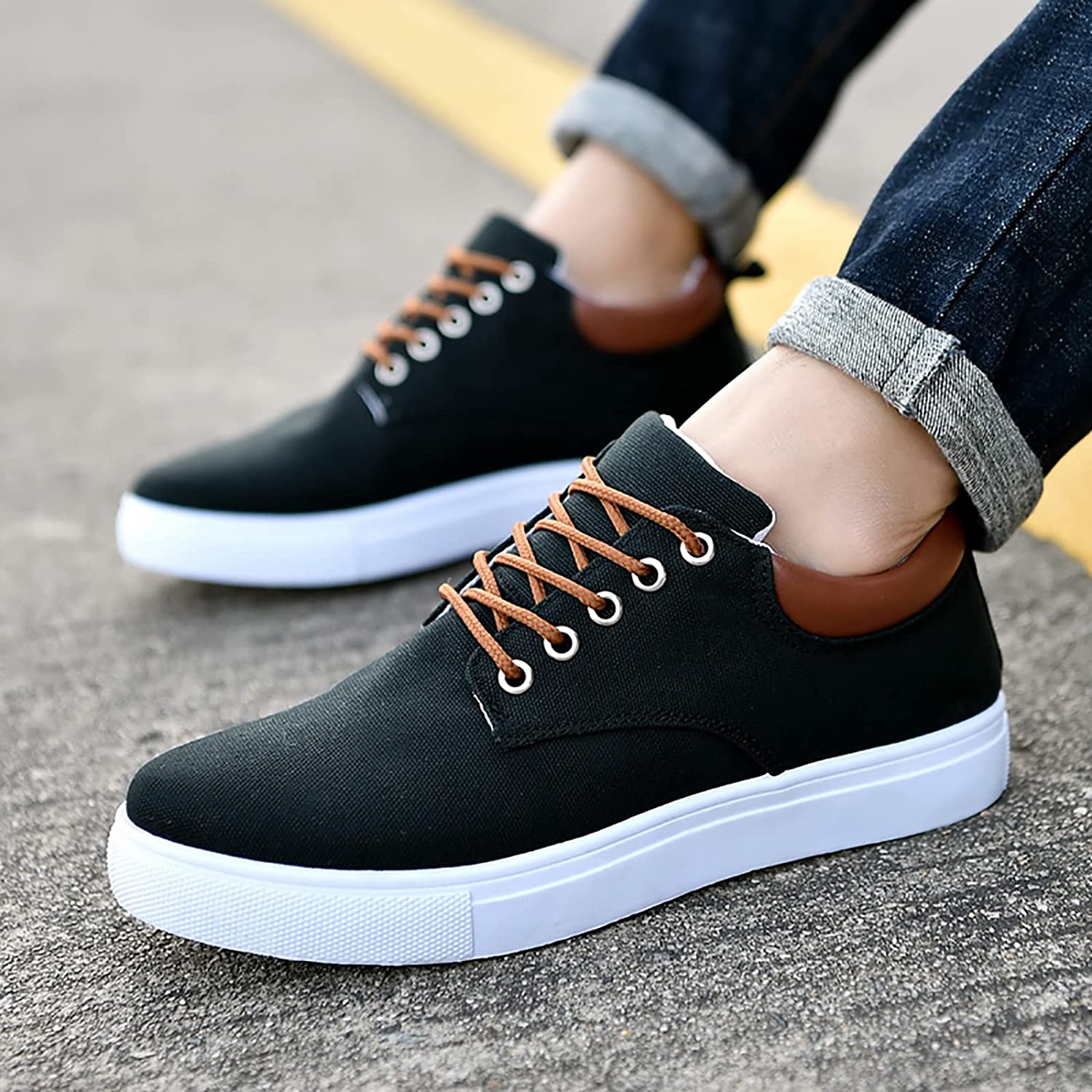 Lichte Heren Sneakers van Canvas met Platte Top en Veter | Casual Witte Sneakers Heren voor Comfortabel Dagelijks Gebruik-3