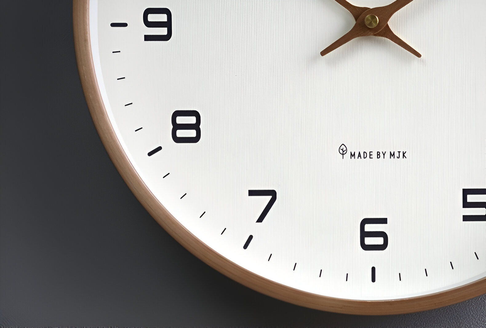 EleQuartz | Houten Wandklok 30 cm Minimalistisch Design 7