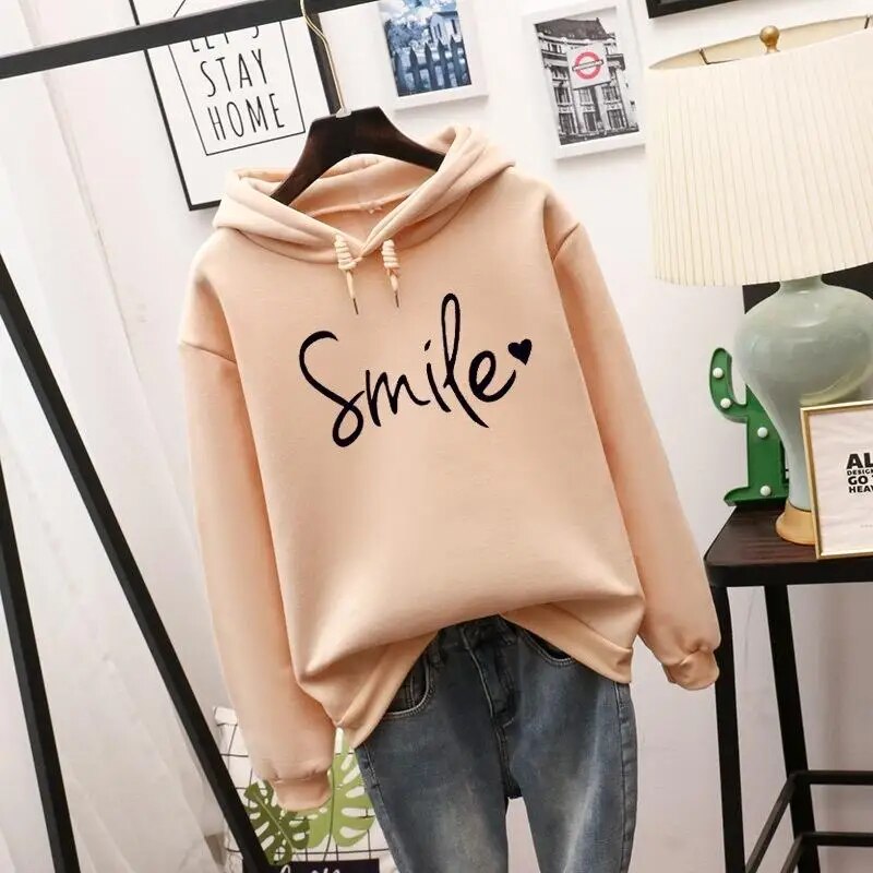 Janet Smile | Hoodie met Glimlach 0