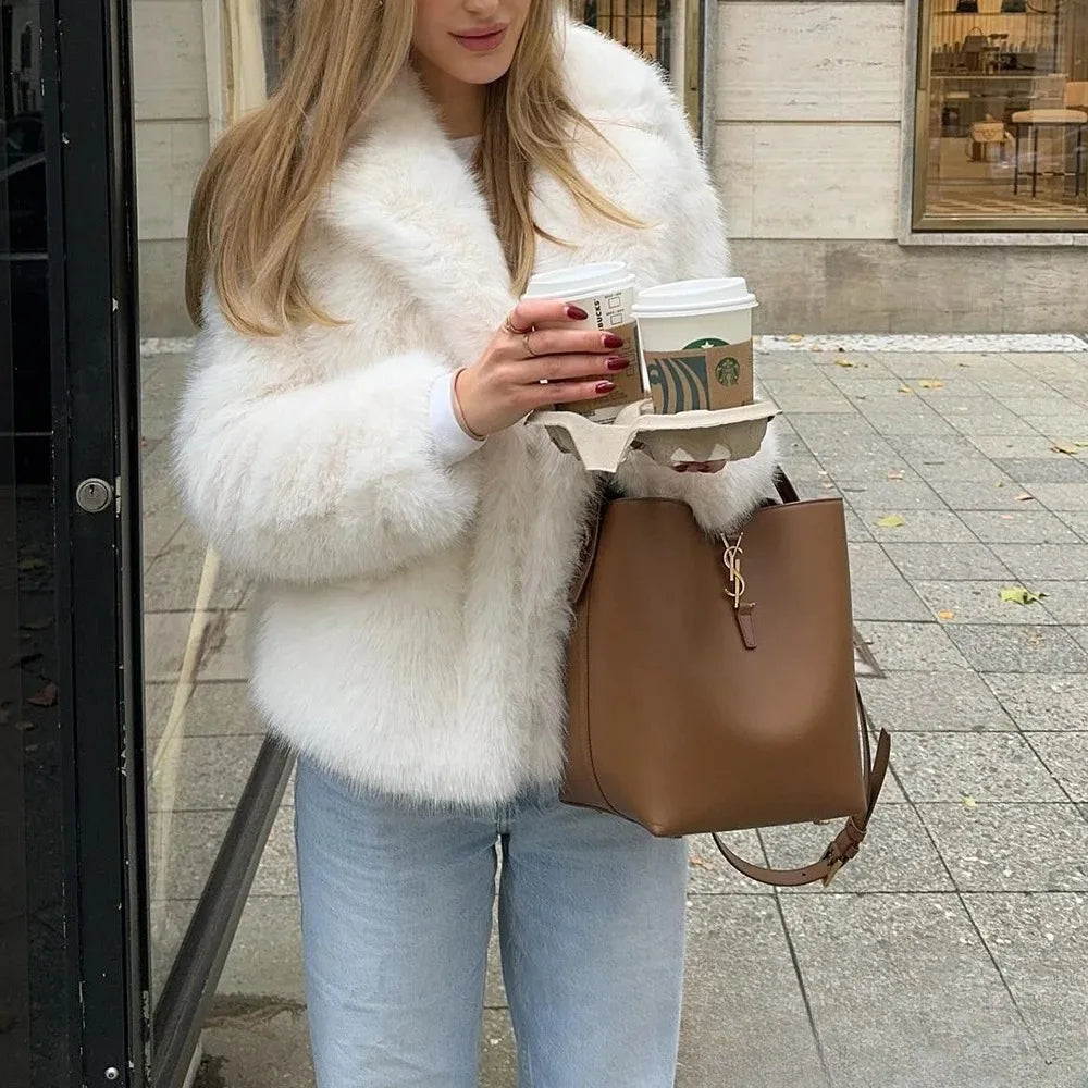 Kondala Vintage | Dames Jas Winter met Nepbont en Turn-Down Kraag 0