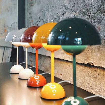Noordse Tafellamp | Modern Design voor Nachtkast Lampje 1