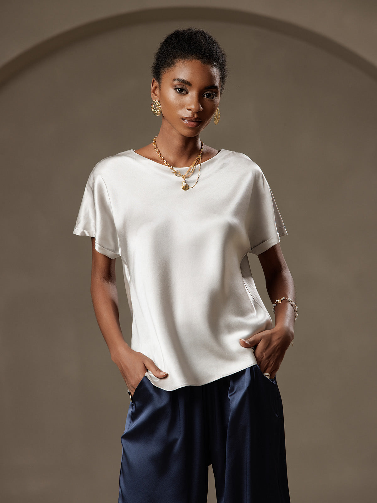 Variant image for Luxe 19 Momme Zijde T-Shirt met Korte Mouwen – Donkerblauw, Wijn, Lichtgrijs, Ademend en Comfortabel-5