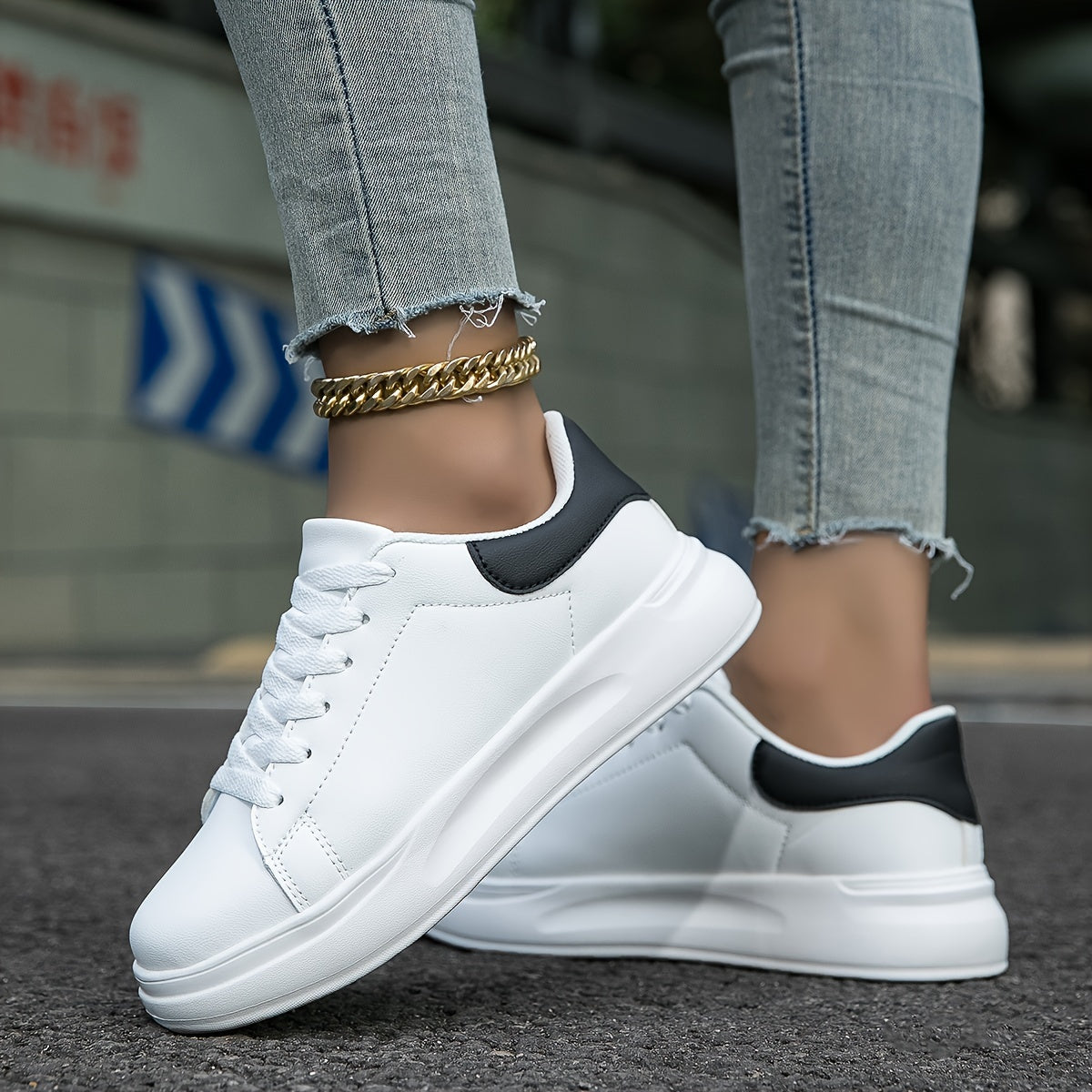 Elegante Witte Sneakers Dames van Hoogwaardig Leer met Gewatteerde Hak | Casual Low-Top Schoenen-5